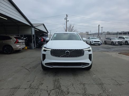 New 2026 Volvo XC90 B6 Ultra image 10