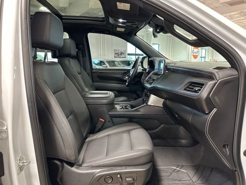 Used 2024 Chevrolet Suburban Z71 w/ Z71 Off-Road Package image 44