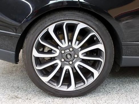 Used 2019 Land Rover Range Rover Supercharged image 34