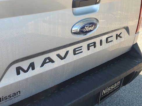 Used 2022 Ford Maverick XL image 14