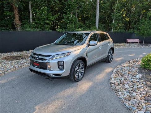 Used 2024 Mitsubishi Outlander Sport AWD image 1
