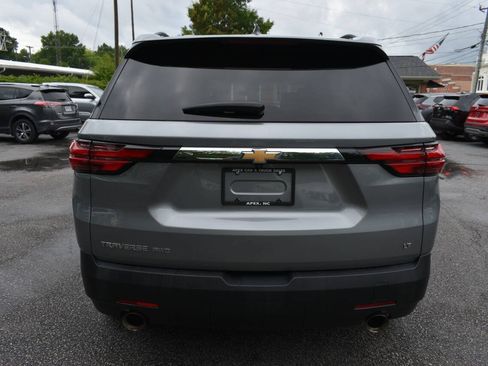 Used 2023 Chevrolet Traverse LT w/ LPO, Cargo Package AWD/4WD image 6