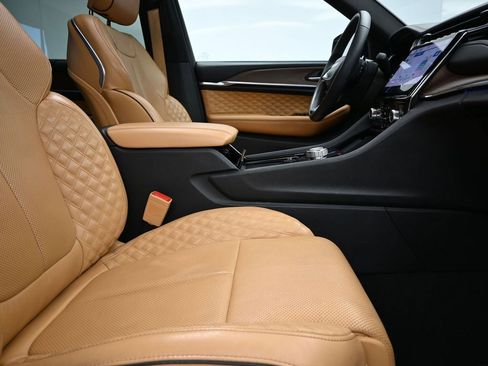 Used 2023 Jeep Grand Cherokee L Summit w/ Advanced Protech Group IV image 28