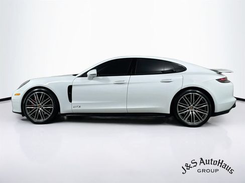 Used 2021 Porsche Panamera GTS w/ Premium Package AWD/4WD image 4