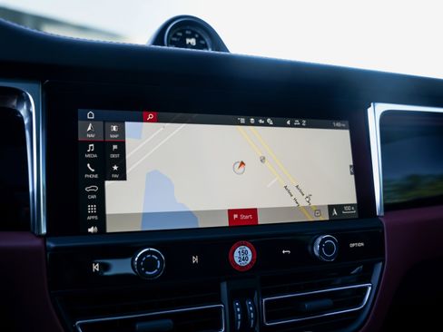 New 2026 Porsche Macan S image 20