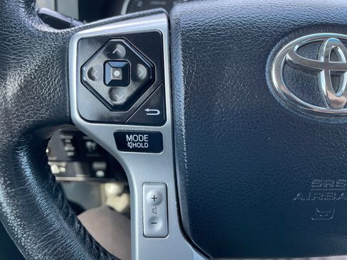 Used 2015 Toyota Tundra Limited AWD/4WD image 23