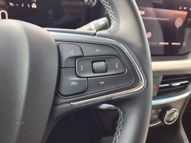 Used 2024 Buick Encore GX Preferred FWD image 13