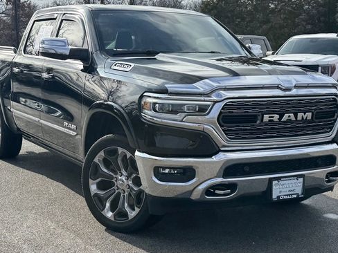 Used 2019 RAM 1500 Limited image 1