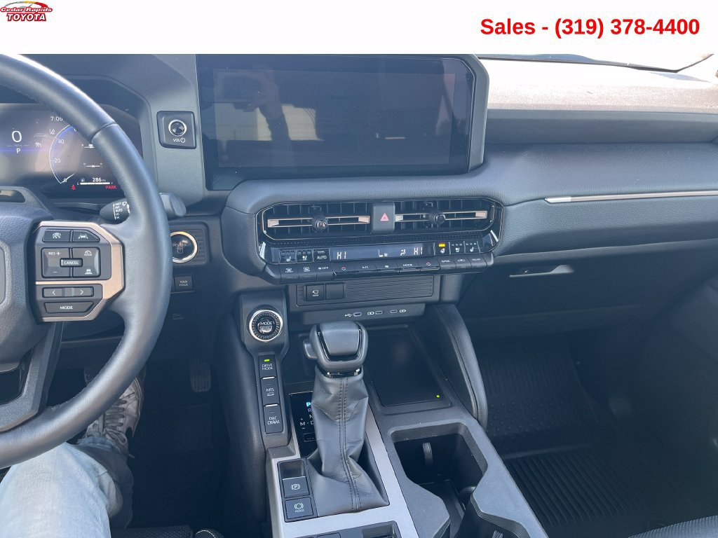 Used 2025 Toyota Land Cruiser w/ Premium Package AWD/4WD image 18