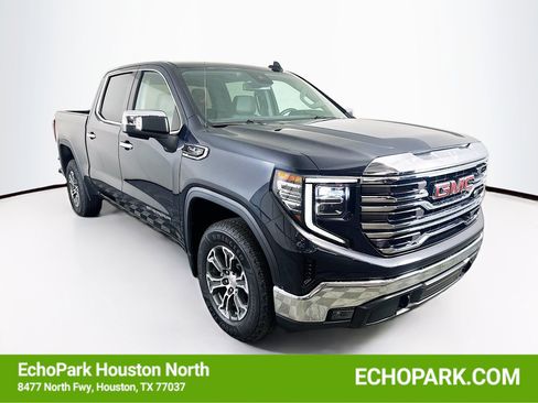 Used 2025 GMC Sierra 1500 SLT image 1