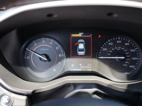 Used 2019 Subaru Crosstrek 2.0i Premium AWD/4WD image 19