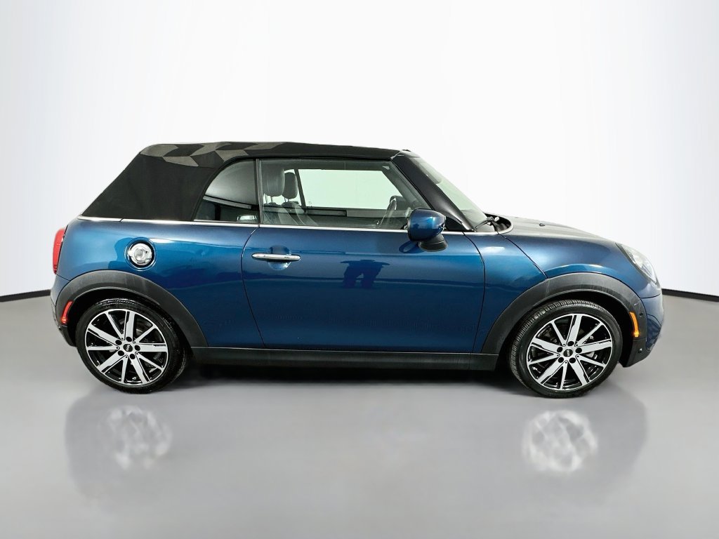 Used 2021 MINI Cooper S w/ Sidewalk Package FWD image 4