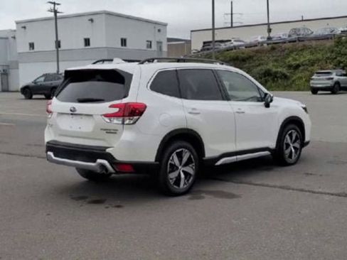 Used 2020 Subaru Forester Touring w/ Popular Package #2 AWD/4WD image 8