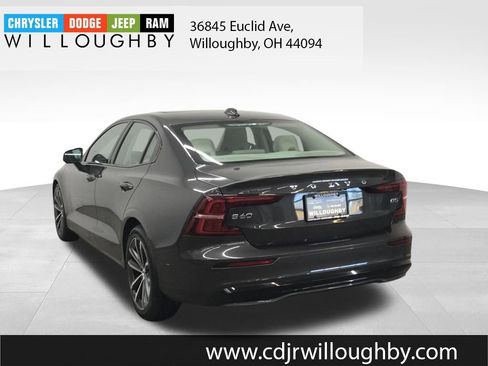 Used 2024 Volvo S60 B5 Core w/ Climate Package image 6