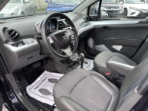 Used 2015 Chevrolet Spark LT image 10