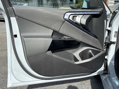 New 2026 BMW X3 xDrive30 w/ M Sport Package image 19