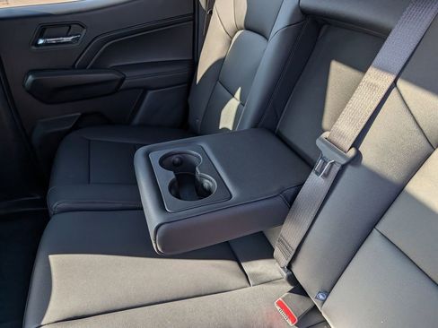 New 2026 GMC Canyon Elevation w/ Convenience Package image 30