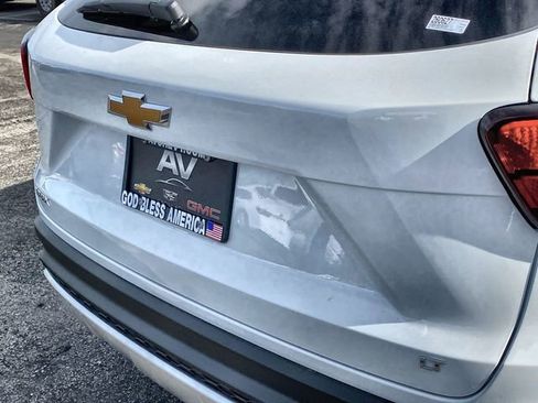 New 2026 Chevrolet Trax LT FWD image 35