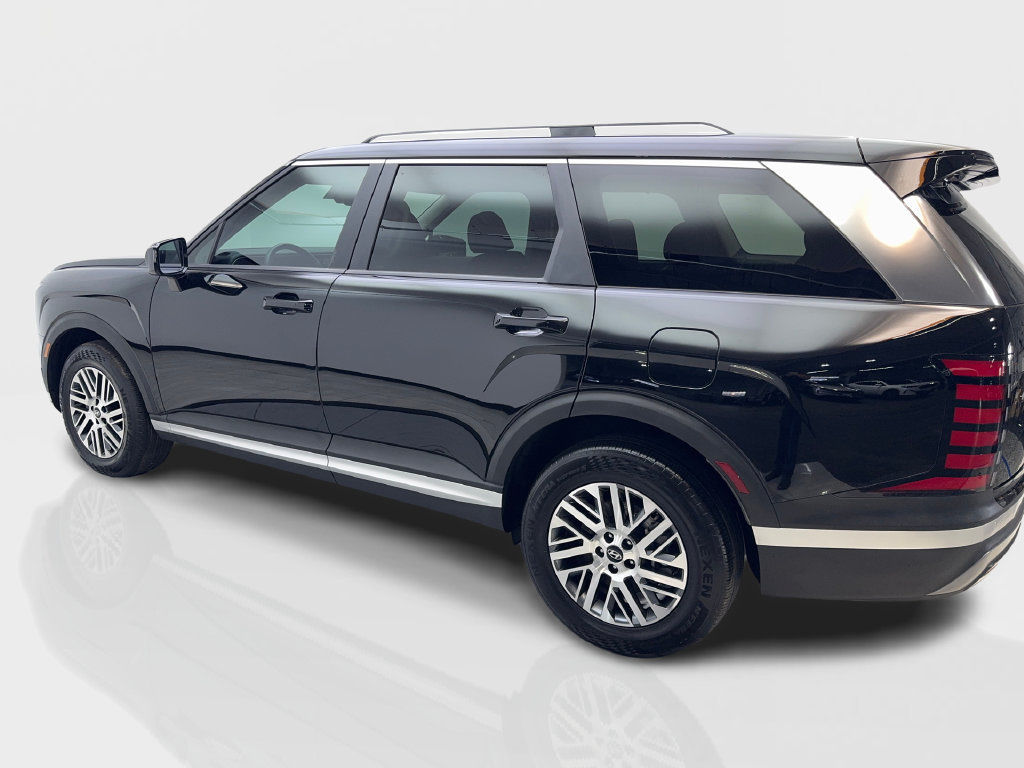 Used 2026 Hyundai Palisade SEL FWD image 16