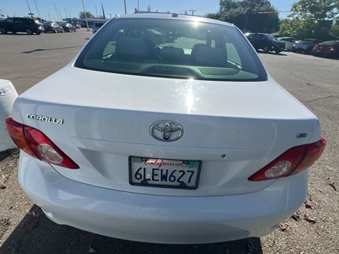 Used 2010 Toyota Corolla LE FWD image 5