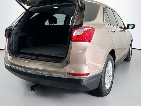 Used 2019 Chevrolet Equinox LT FWD image 23
