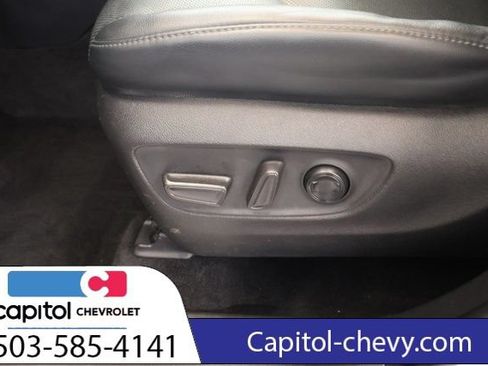 Used 2022 Toyota Highlander Limited AWD/4WD image 14
