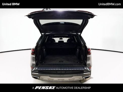 Used 2024 BMW X5 xDrive40i w/ Parking Assistance Package AWD/4WD image 14