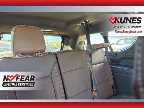 Used 2024 Chevrolet Suburban High Country image 51