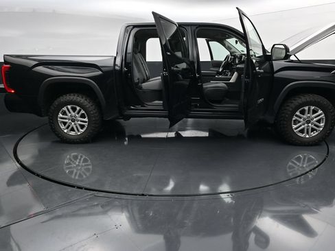 Used 2024 Toyota Tundra SR5 w/ SR5 Convenience Package AWD/4WD image 40