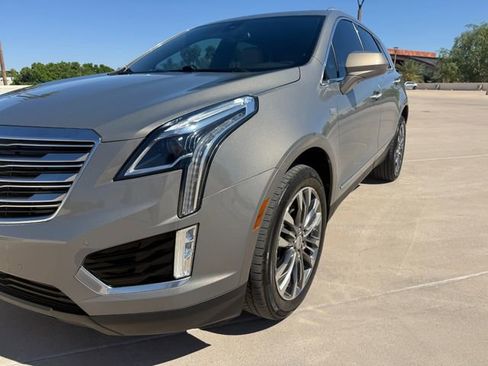 Used 2017 Cadillac XT5 Premium Luxury image 10