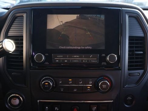 Certified 2022 Nissan Titan SV image 29