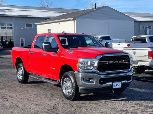 Used 2024 RAM 2500 Big Horn w/ Bed Utility Group image 40