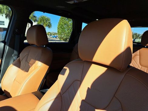 Used 2023 Kia Telluride SX X-Line image 17