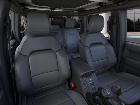 New 2026 Ford Bronco Outer Banks image 10