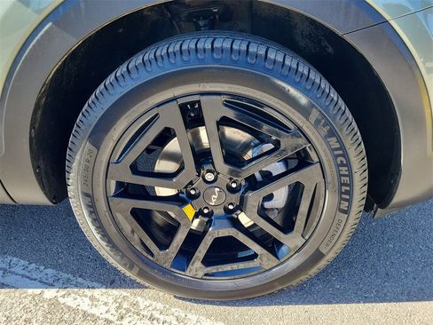 Used 2023 Kia Telluride EX X-Line image 19