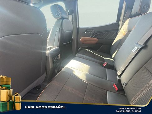 Certified 2025 GMC Canyon AT4 image 27