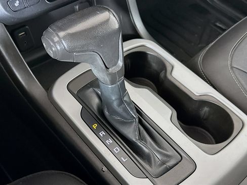 Used 2018 Chevrolet Colorado ZR2 AWD/4WD image 16
