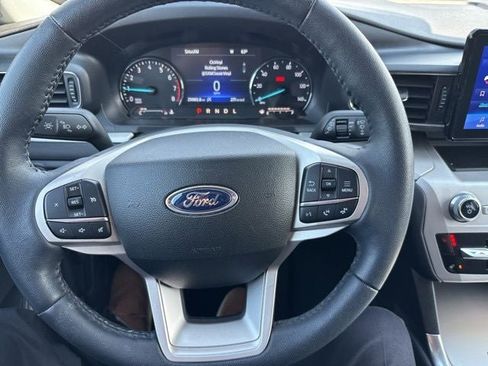 Used 2024 Ford Explorer XLT w/ Equipment Group 202A AWD/4WD image 26