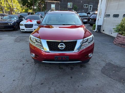 Used 2014 Nissan Pathfinder SL w/ Trailer Tow Package AWD/4WD image 15