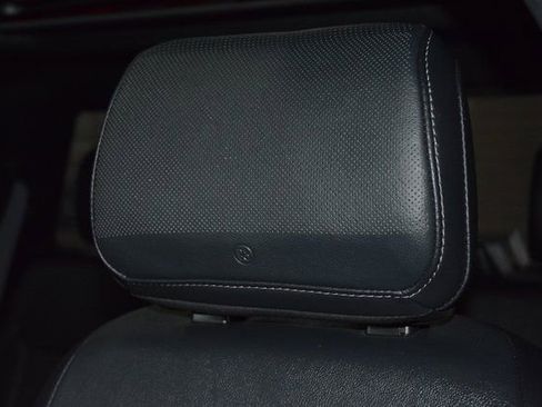 Used 2022 Ford F150 Lariat w/ Equipment Group 502A High image 37