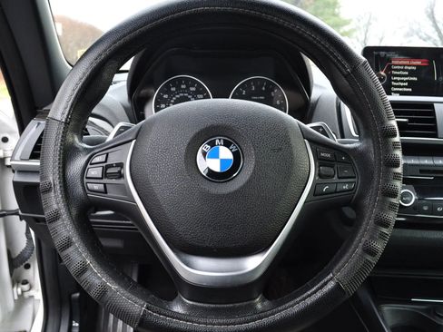 Used 2015 BMW 228i xDrive Convertible image 9