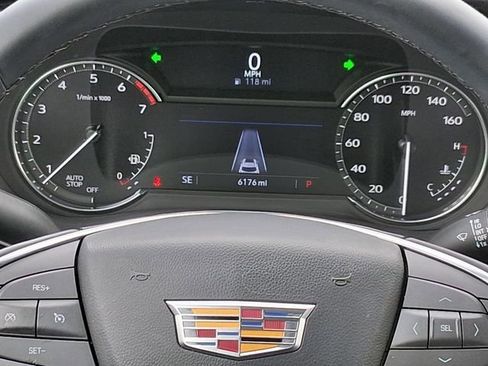 Used 2025 Cadillac XT5 Luxury w/ LPO, Floor Liner Package image 13