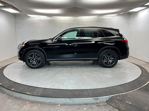 New 2026 Mercedes-Benz GLC 300 4MATIC image 2