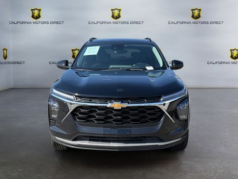 Used 2024 Chevrolet Trax LT w/ Driver Confidence Package FWD image 8