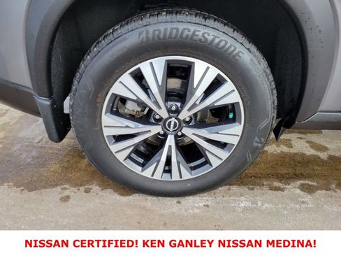 Certified 2023 Nissan Rogue SV image 21