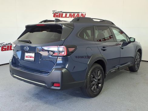 Used 2025 Subaru Outback Onyx Edition AWD/4WD image 4