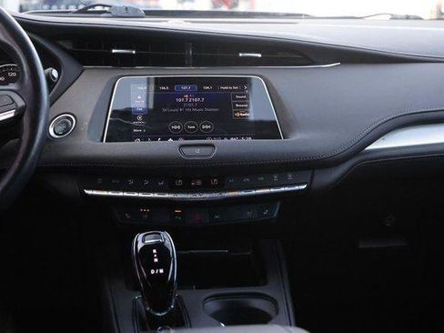 Used 2023 Cadillac XT4 Premium Luxury AWD/4WD image 25