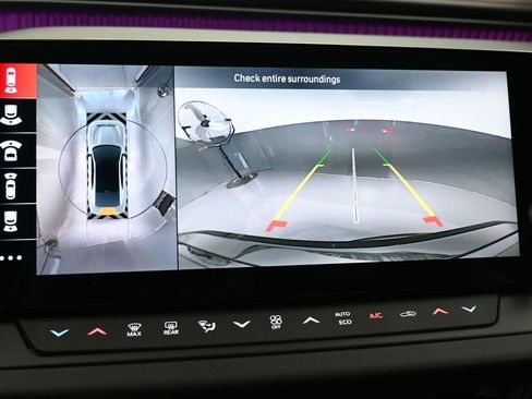 Used 2024 Dodge Charger R/T Scat Pack w/ Plus Group image 20