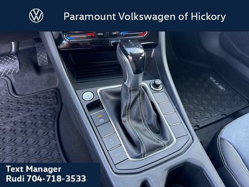 Used 2026 Volkswagen Jetta SE FWD image 21