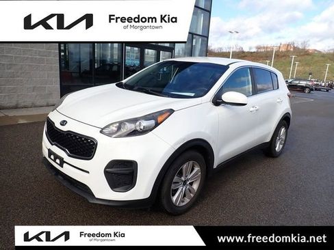 Used 2018 Kia Sportage LX image 1